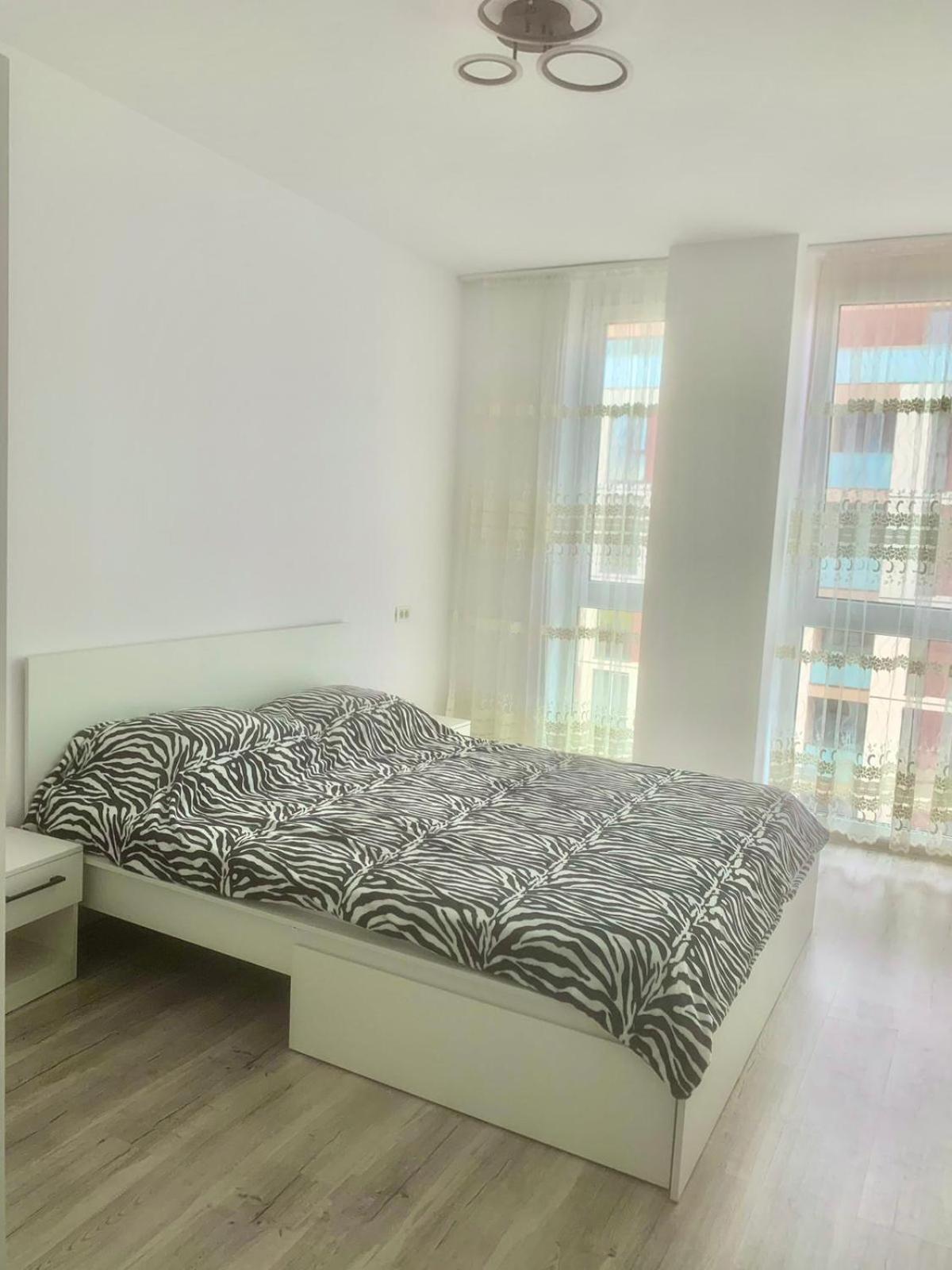 Apartament Ella
